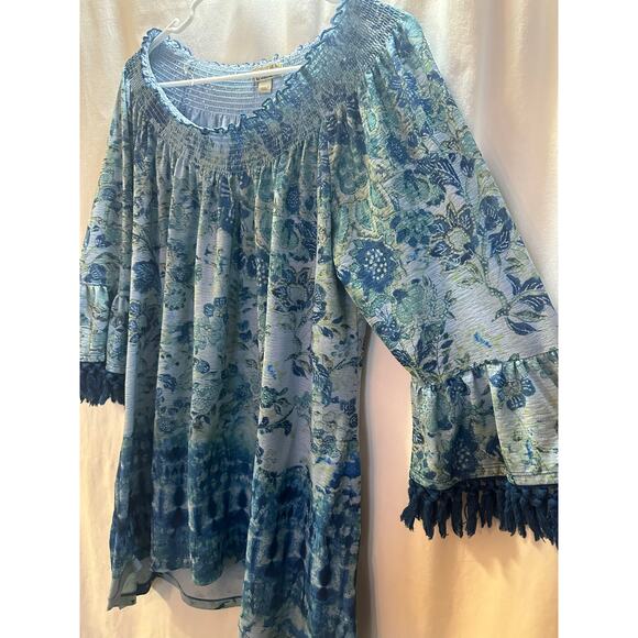 OneWorld Smocked Floral Tunic Top – Size L - Picture 3 of 8